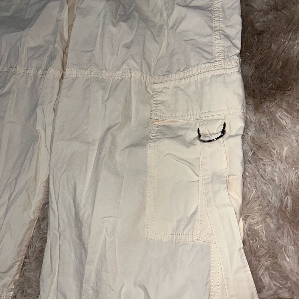 NWT Wild Fable Women’s Mid-Rise Cargo Pants Relaxed Off White Medium lightweight - Picture 6 of 9